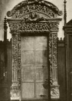 134. Sekrestyeajt a kolozsvri Szent Mihly-templomban a plbnos mellkpvel. Ausztriai import, 1528