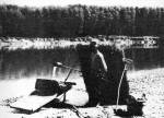 31. Aranymos pad, a lsza rnykban dolgozik az aranysz. svnyrr, Szigetkz (Gyr megye). Timaffy Lszl felvtele, 1940