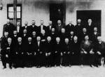 237. Az oroshzi (Bks megye) evanglikus kpviseltestlet (presbitrium), 1920-as vek (Evanglikus Orszgos Mzeum, Budapest)