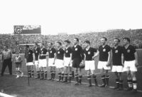 A magyar „aranycsapat” az évszázad mérkőzésének visszavágóján 1954-ben (Magyarország-Anglia 7:1)