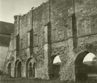 A kerci aptsg kolostornak romjai